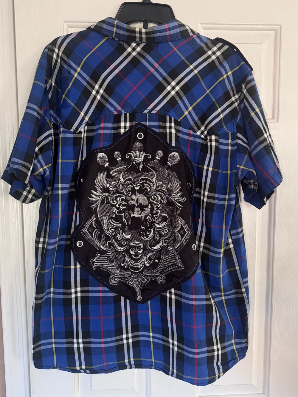 Vintage Bare Fox Y2K Blue Plaid Western Shirt - Embroidered Winged Skull Patch L